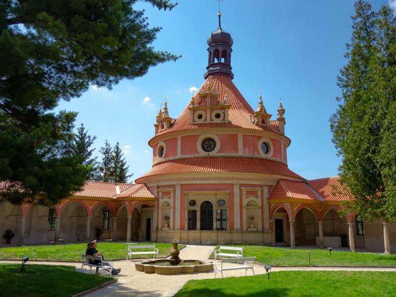 Penzion Samorost Jarosov nad Nezarkou Bagian luar foto