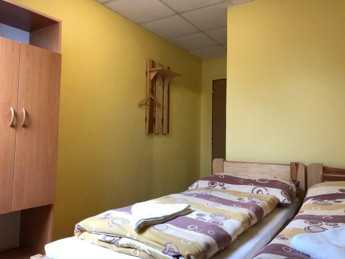 Penzion Samorost Jarosov nad Nezarkou Bagian luar foto